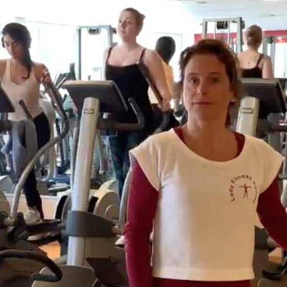 Annette Logo Lady Fitness Center