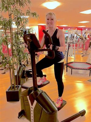 Fitnesstraining-Astrid Body Workout im Lady Fitness Center Hamburg Figurtraining